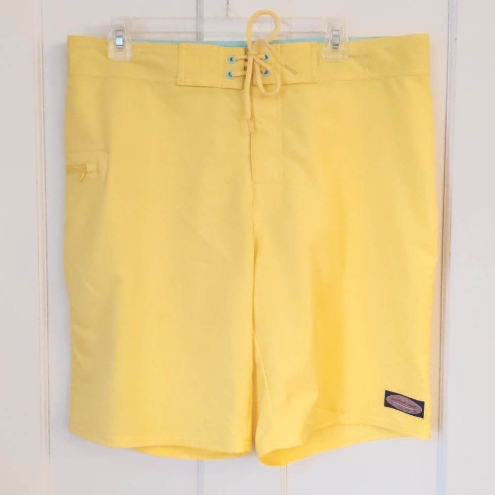 Men's 34 Vineyard Vines Board Shorts